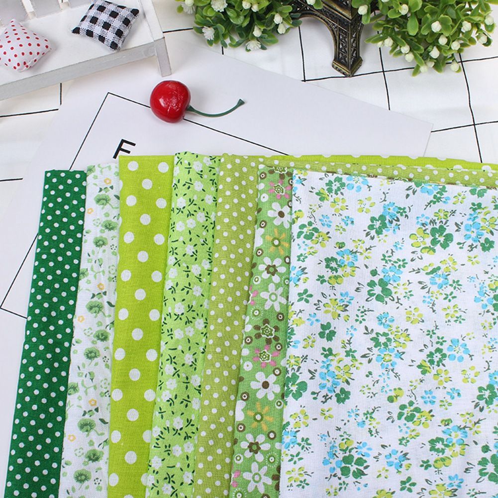 7pcs 50*50cm Cotton Fabric DIY Assorted Squares Pre Cut Bedding Kit Quarters Bundle (Green)